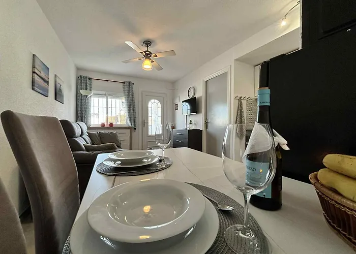 Apartament Torrevieja Апартаменты